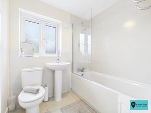 Bathroom- click for photo gallery